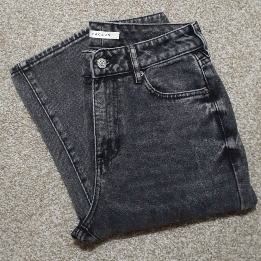 Mom Jeans